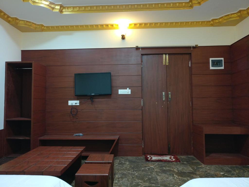 The Shades Holiday Homes Kushalnagar Ngoại thất bức ảnh