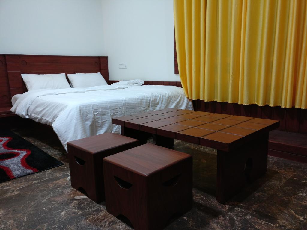 The Shades Holiday Homes Kushalnagar Ngoại thất bức ảnh